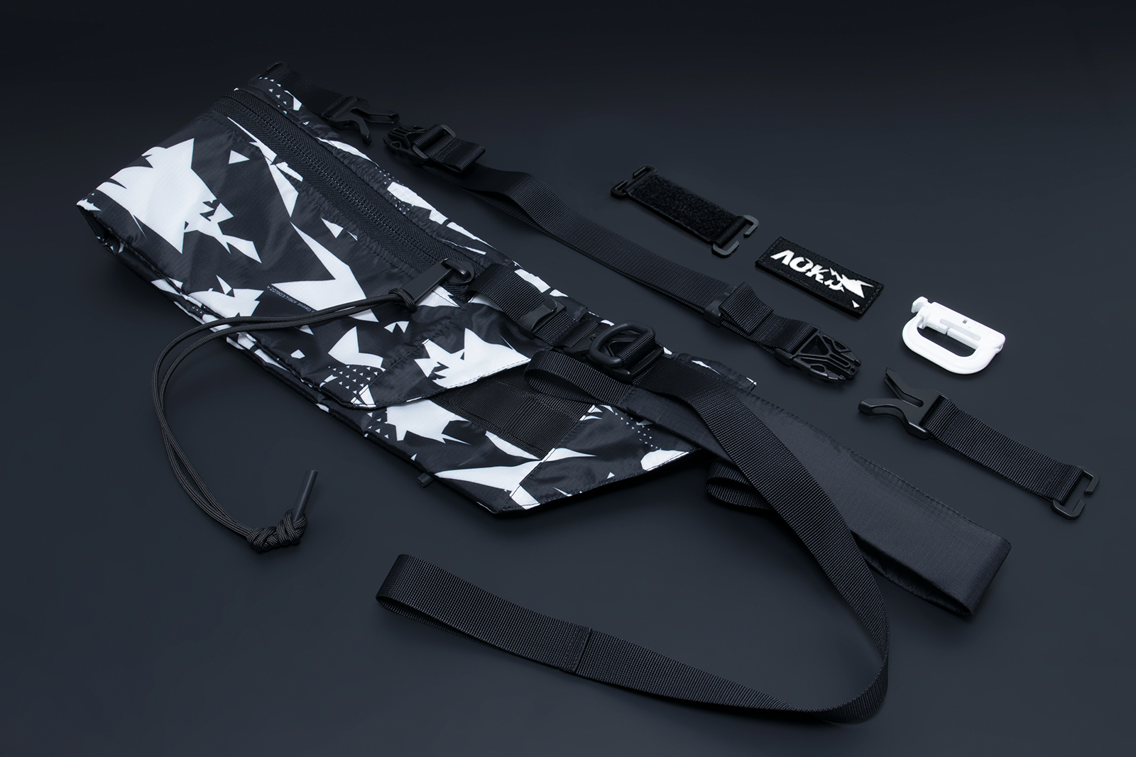 O2I4O4 /TIGERSHARD – AOKU O2I4O4 /TIGERSHARD – AOKU